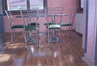 Prohromski sto i stolice